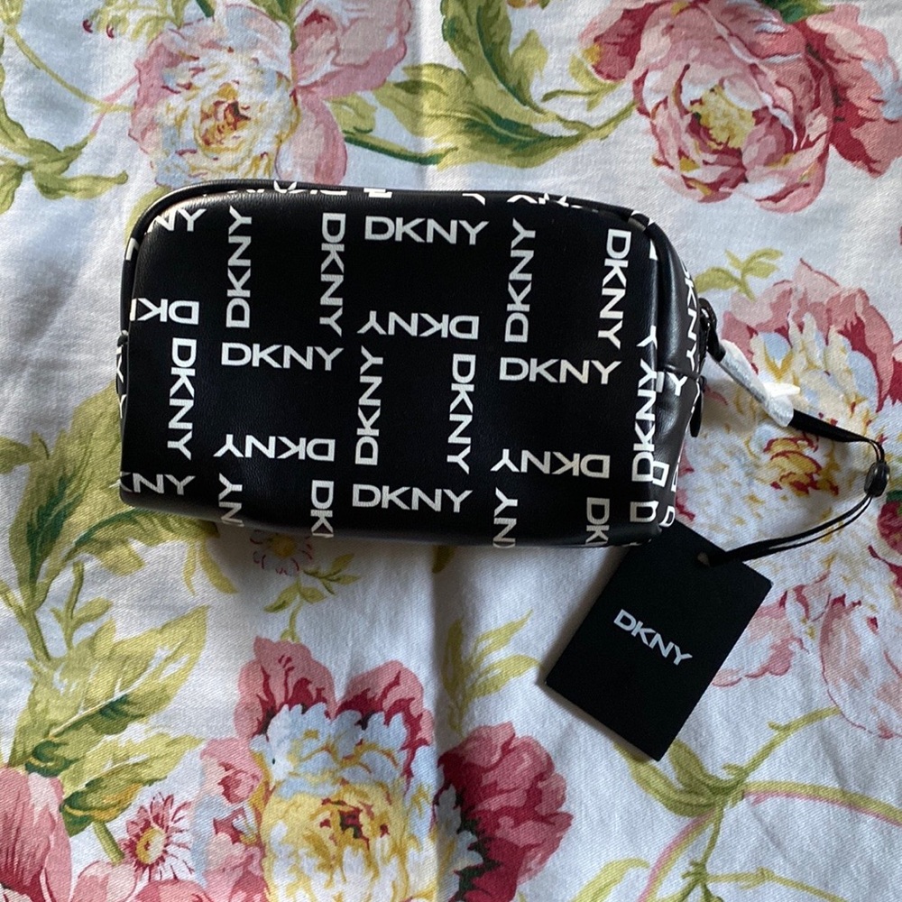 DKNY TILLY COSMETIC POUCH